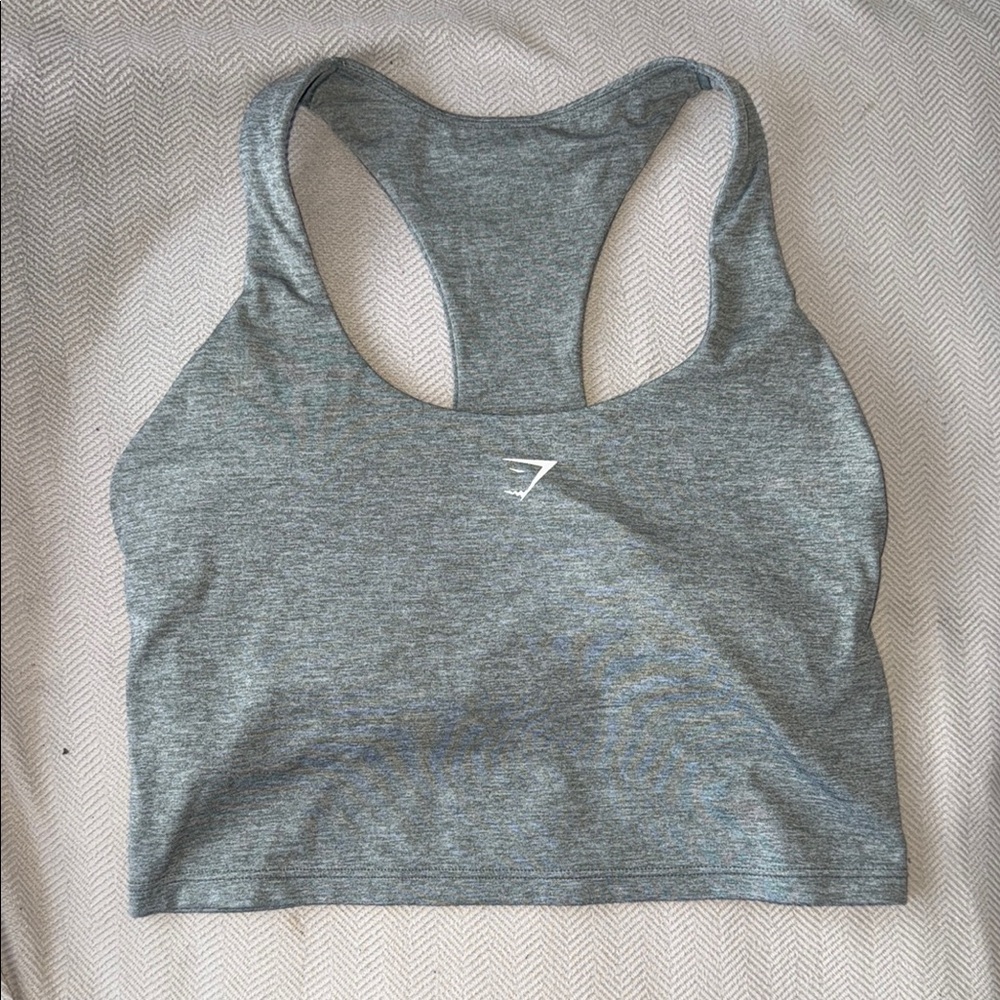 Gymshark Women's gray cropped athletic top